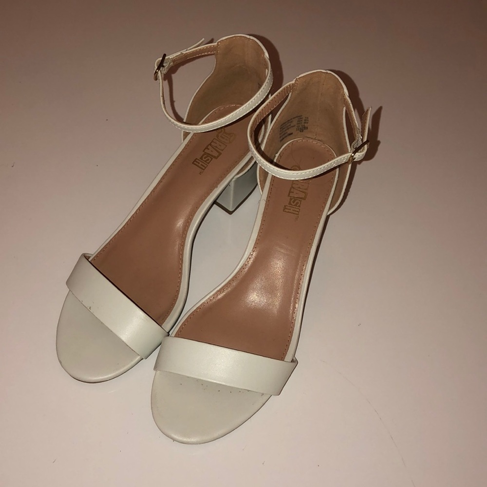 Women’s Short Heel